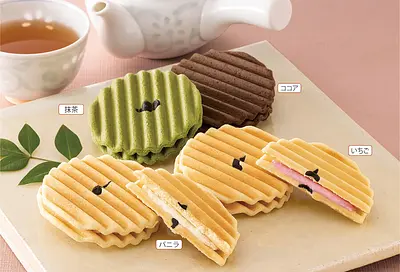 京月花 ヴァッフェル 4種 バニラ、抹茶、いちご、ココア ８枚入り - Image 2